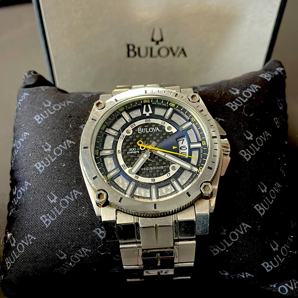 Bulova Precisionist mens watch